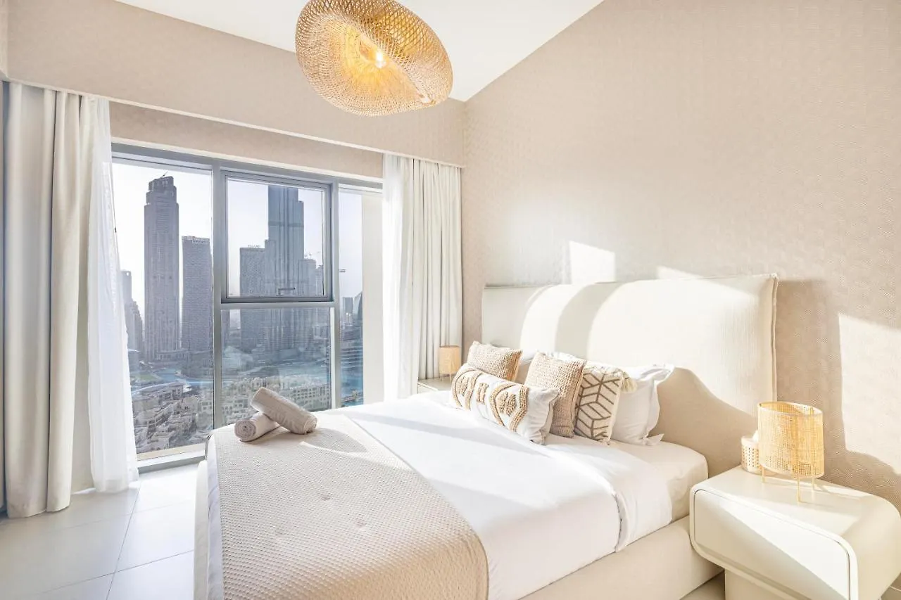 Luxury 2Br With Full Burj Khalifa & Fountain View Apartment Dubai
